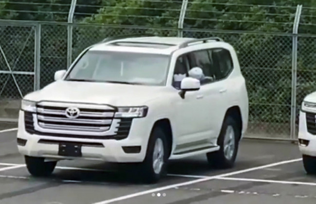 Новый Toyota Land Cruiser: названа дата премьеры