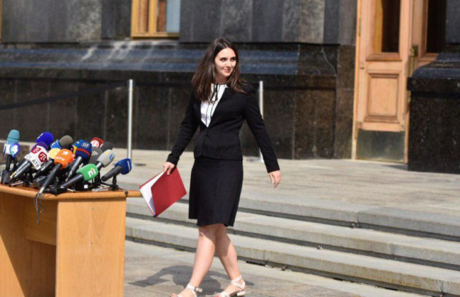 Кто заменит Юлию Мендель: у Зеленского рассказали о поиске кандидата