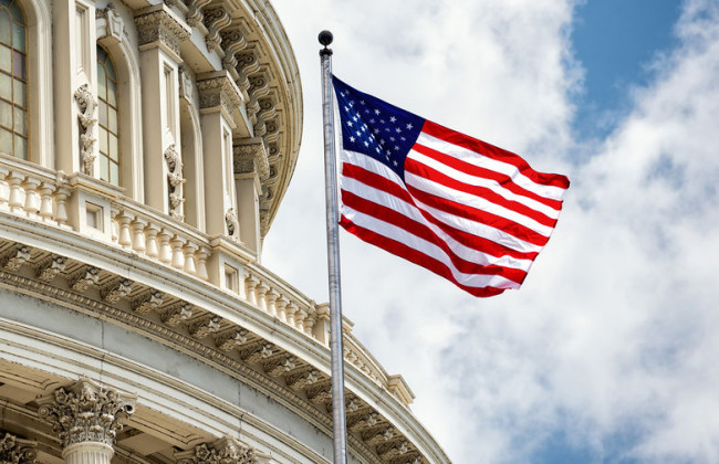 Зеленский намерен привлечь США к переговорам по Донбассу