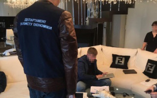 Керівництво підрядного підприємства привласнило понад 20 млн грн з будівництва казарм