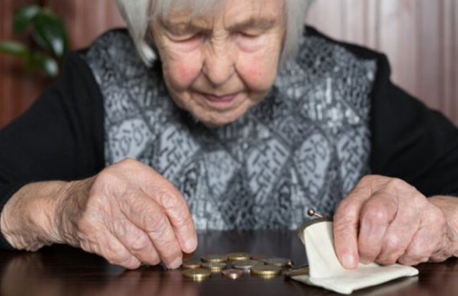 Процес переоформлення субсидій: черги займають із самого ранку