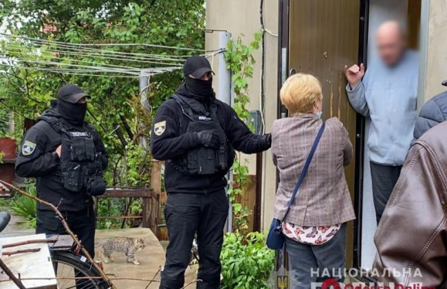 Под Одессой поймали семейную пару педофилов