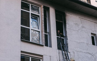 В Киеве на Троещине сгорела квартира