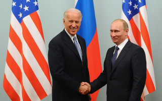 СМИ назвали возможное место встречи Байдена и Путина