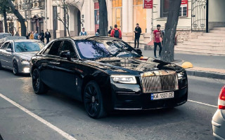 В Украине заметили новый Rolls-Royce за 11 миллионов гривен