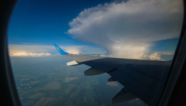 Заборона польотів до Білорусі: умови в’їзду українців з території третіх країн