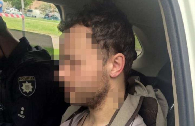 Метнул «коктейль Молотова» в троллейбус: киевлянин объяснил свой поступок