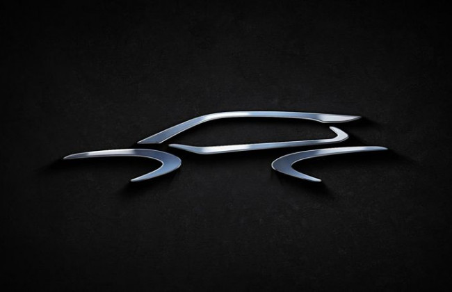 Toyota анонсировала дебют нового кроссовера: показали только силуэт