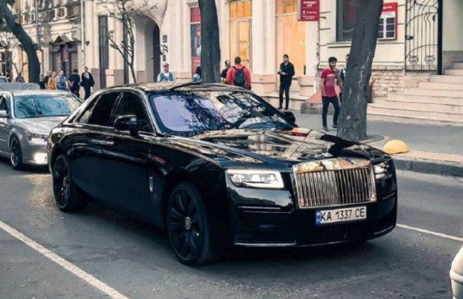 В Украине засветился роскошный Rolls-Royce за $400 000