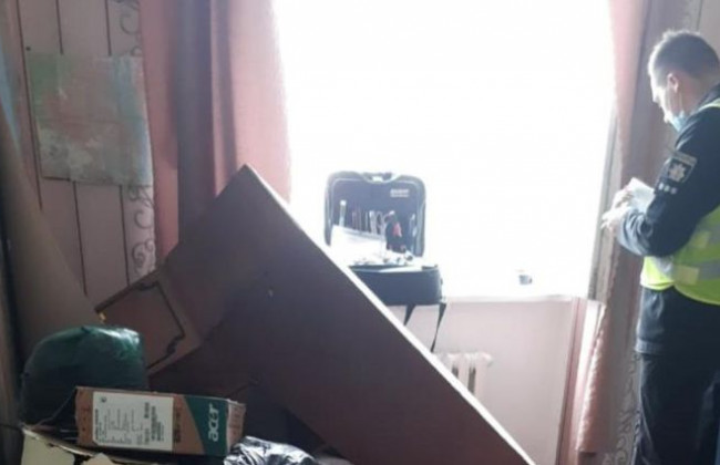 В Киеве мужчина устроил «охоту» на прохожих