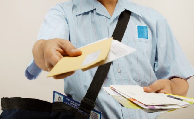 Повернення повістки «за закінченням терміну зберігання» не свідчить про відмову сторони від її одержання: Верховний Суд