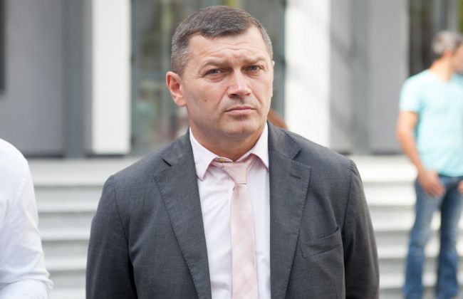 В школах облаштують центри для вакцинації освітян