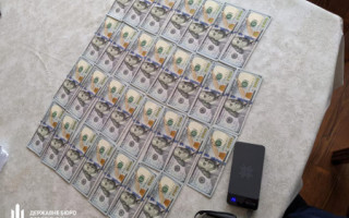 Майже пів мільйона гривень збитків: судитимуть заступника начальника Дніпропетровської митниці