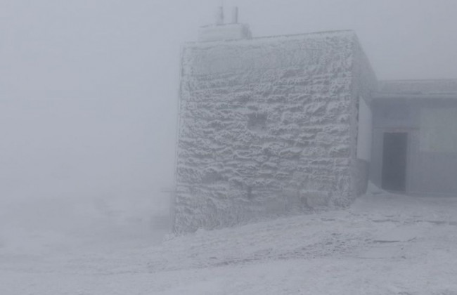 В первый день лета в Карпатах ударил мороз