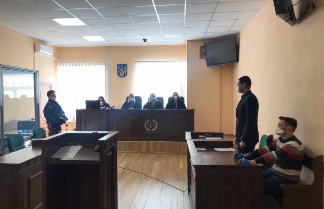 Що буде із зарплатами працівників судів