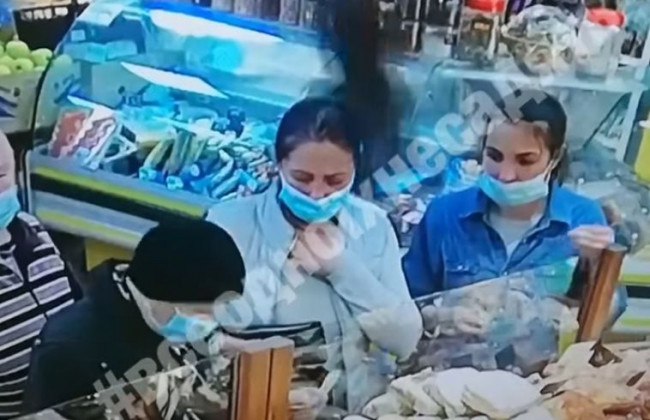 Столичные воровки обчистили 82-летнюю бабушку, видео