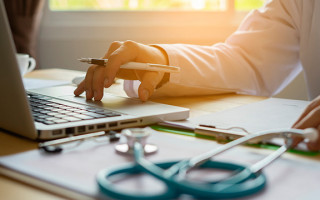 З 1 вересня е-лікарняні стануть обов'язковими: що відомо