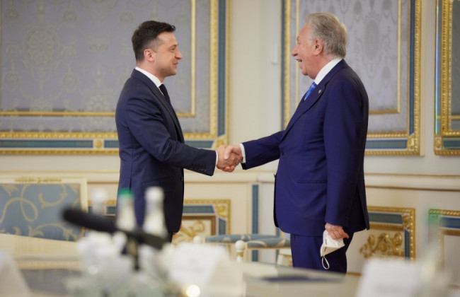 Зеленський обговорив з головою Венеційської комісії кризу навколо КСУ