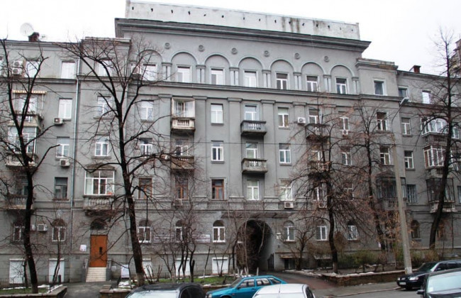 4-кімнатна квартира на Печерську: прокуратура через суд вимагає повернути державі нерухомість