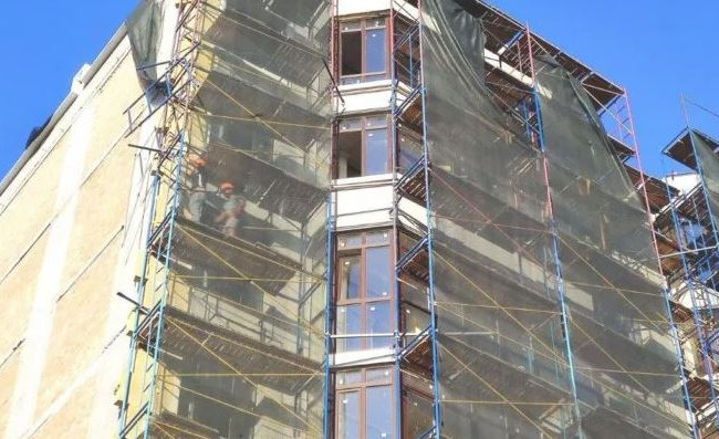 Трагедия в Киевской области: на стройке мужчина разбился, упав с высоты