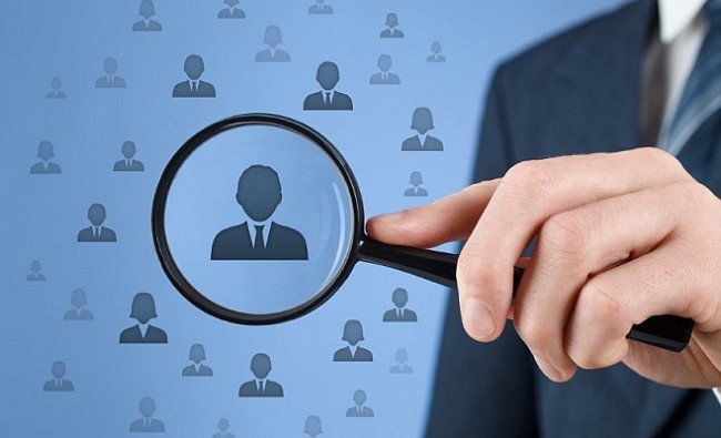 Податкова реформа: кому обмежать виїзд за кордон та що залишать поза судовим контролем