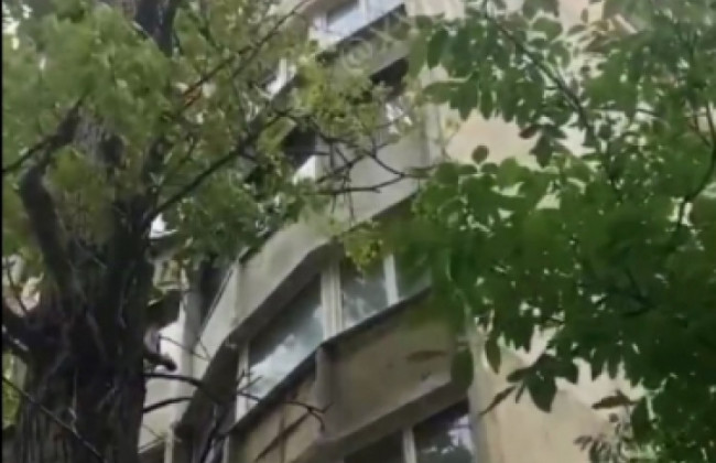 В Одессе молодой человек упал с восьмого этажа