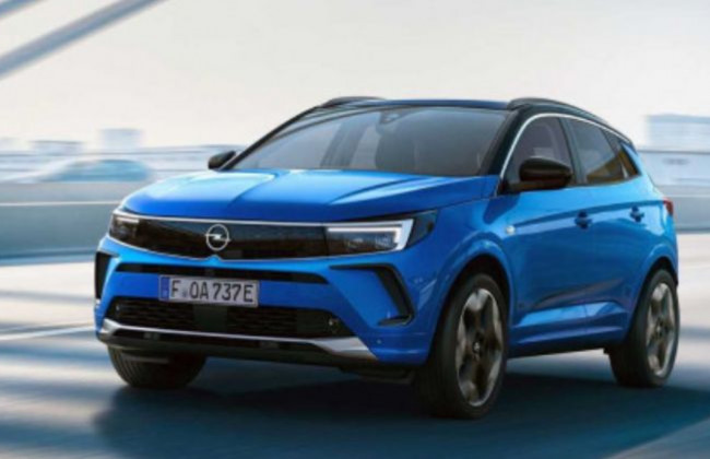 Opel обновил свой самый большой кроссовер, фото