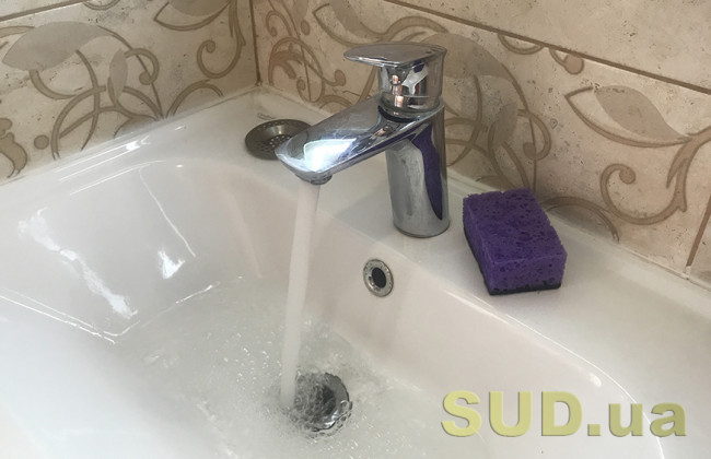 В четырех районах Киева отключат горячую воду: адреса