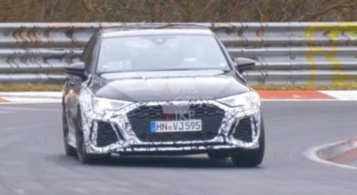 Новый Audi RS 3 стал звучать еще брутальнее, видео