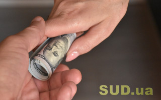 Щомісячні хабарі з перевізників: викрито посадовця Укртрансбезпеки