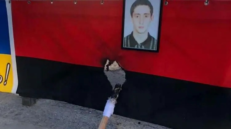 В Одессе вандалы повредили мемориал погибшим евромайдановцам