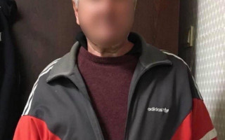 На Білоцерківщині поліцейські затримали чоловіка, який наніс новжове поранення синові