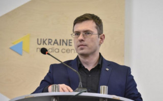 Когда ждать новую волну коронавируса в Украине