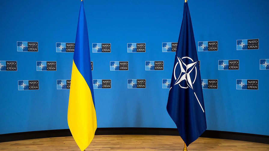 НАТО подтверждает обещание принять Украину, но после проведения реформ