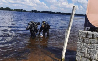 Трагедия в Киеве: из реки достали тело мужчины