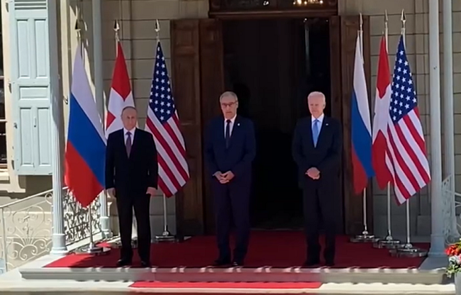 В Женеве началась встреча Путина и Байдена: лидеры пожали друг другу руки, видео