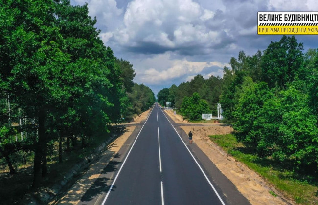 «Велике будівництво» в Україні: відремонтовано дорогу до Шацьких озер