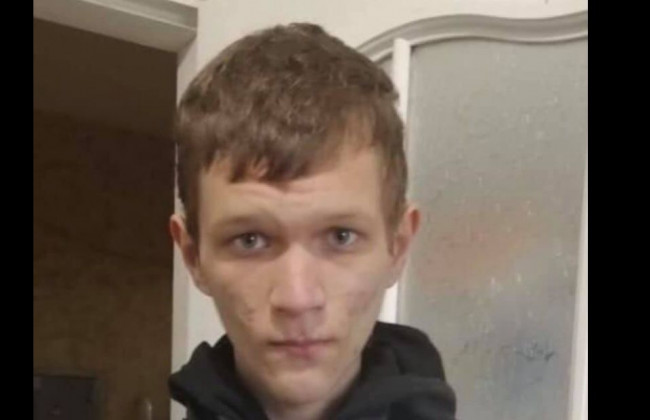 В Киеве несколько дней ищут русоволосого парня, фото
