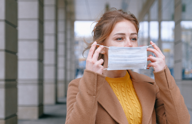 В Испании хотят отменить ношение масок на улицах