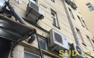 Трагедия в Киеве: мужчина из квартиры провалился в подвал