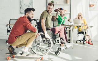 Працевлаштування людей з інвалідністю: в Україні відкрили перший у світі портал з вакансіями