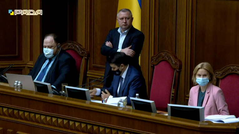 Верховная Рада приступила к рассмотрению законопроекта о восстановлении работы ВККС
