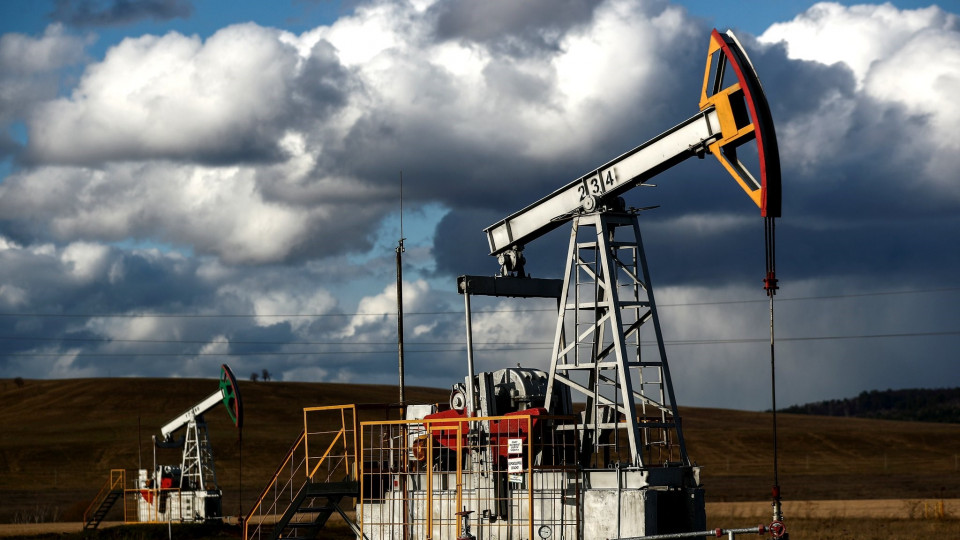 Цены на нефть подпрыгнут до $100 за баррель