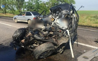 Массовое ДТП в Николаевской области: двое погибших и много пострадавших