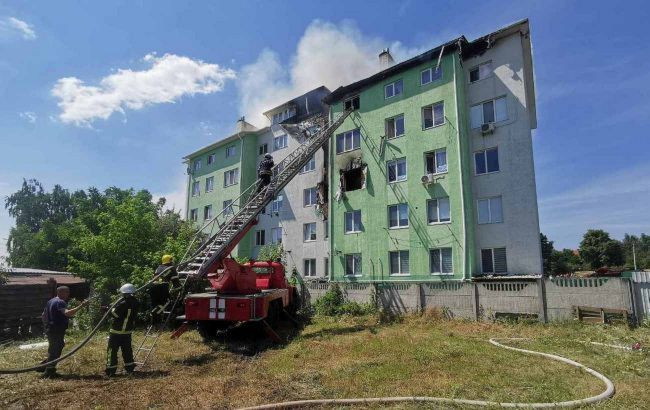 Мощный взрыв в доме под Киевом: причиной могла быть граната