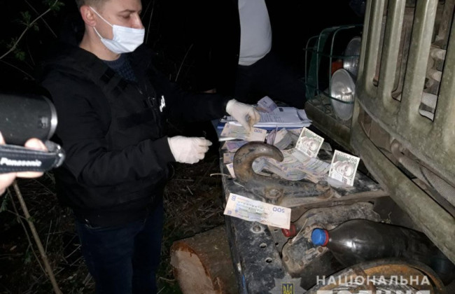 1,5 млн збитків державі: вінницькі слідчі оголосили про підозру учасникам організованої злочинної групи