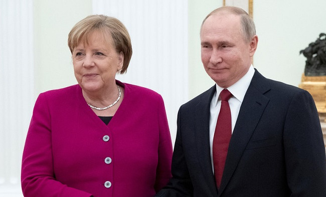 У Путина прокомментировали предложение Меркель о прямом диалоге между ЕС и Россией