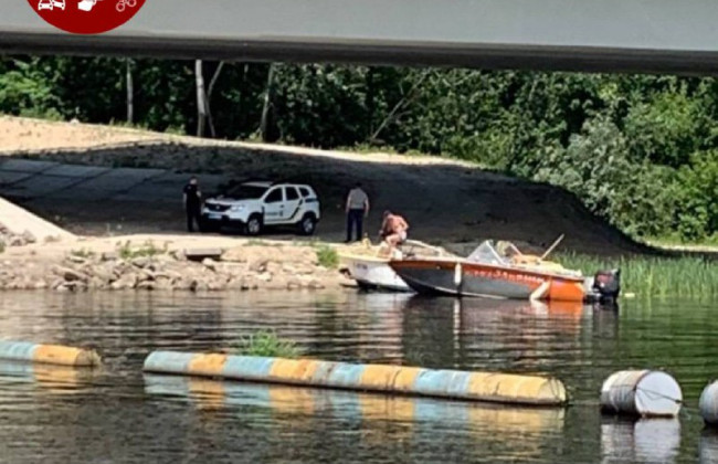 В столичном Гидропарке нашли тело мужчины