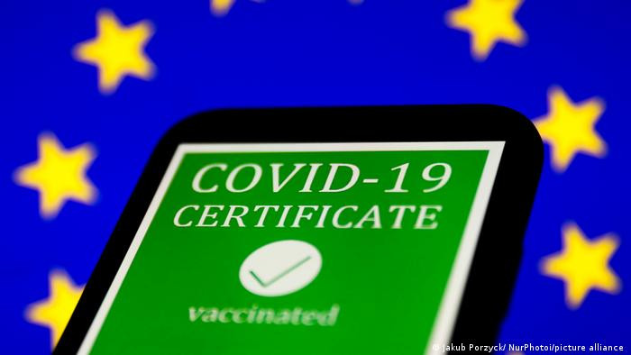 В Україні запускають бета-тестування COVID-сертифікатів: що слід знати