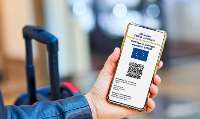 Не лише вакциновані можуть отримати COVID-сертифікати в Україні: деталі